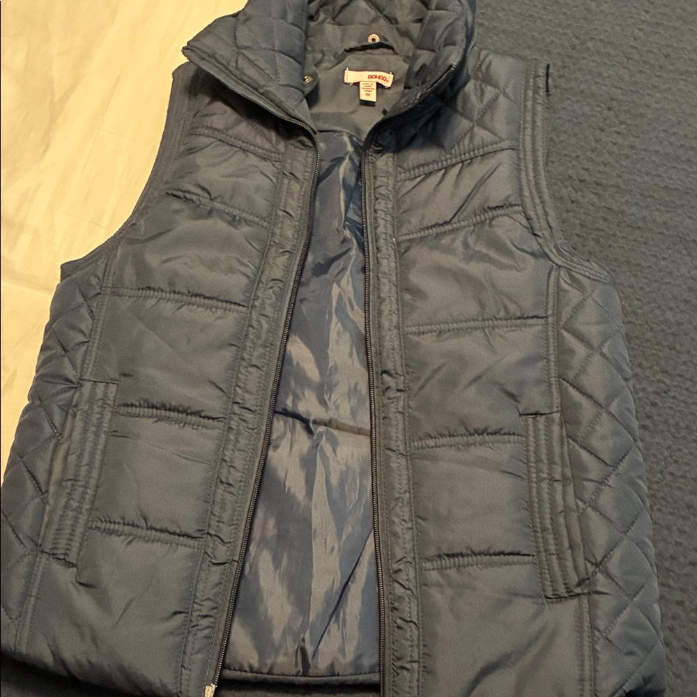 BONGO Navy Puffer Vest